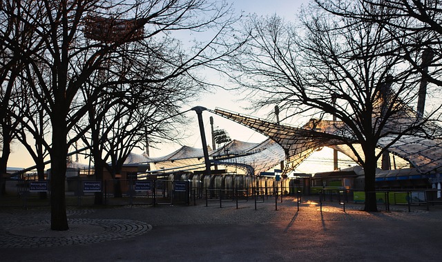 而是他持续 而是他持续